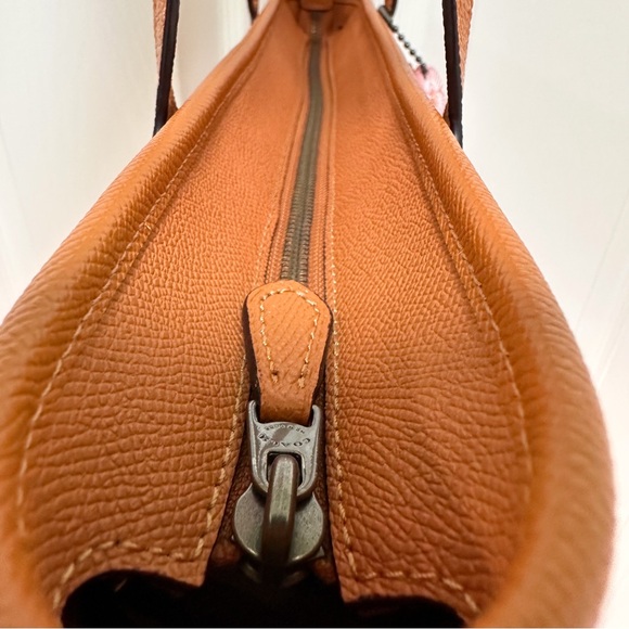 Coach City Tote in Deep Caramel Crossgrain Leather NWOT - Picture 8 of 11